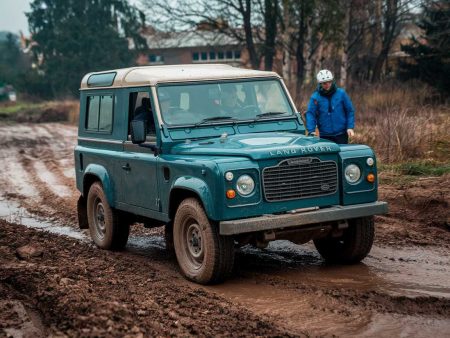 Assurance auto Land Rover – Comparatif et tarifs 2024