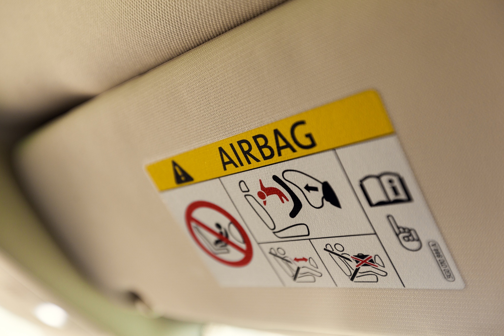 Airbag icon in car