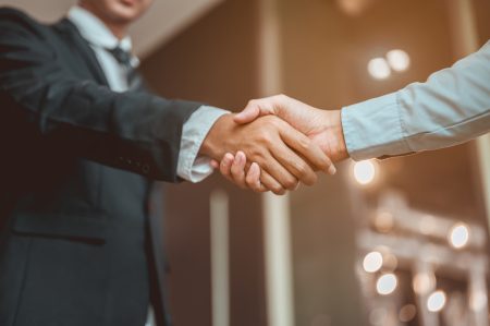 Businessman shake hands and get to know each other before they start talking about business.