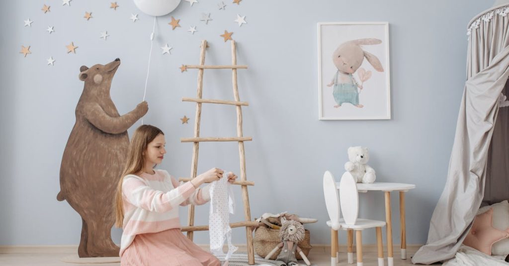 découvrez l'art du pliage avec notre guide complet sur le folding. apprenez des techniques innovantes et pratiques pour plier du papier, du tissu et bien plus, tout en éveillant votre créativité. que ce soit pour des projets d'artisanat, des décorations ou des présentations, le folding transforme des matériaux simples en œuvres d'art élégantes.