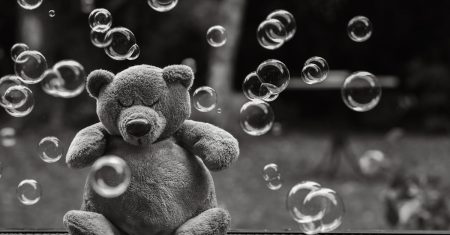 découvrez tout sur les fractions : définition, types, opérations et méthodes pour les maîtriser facilement. améliorez vos compétences en mathématiques et apprenez à manipuler les fractions avec succès.