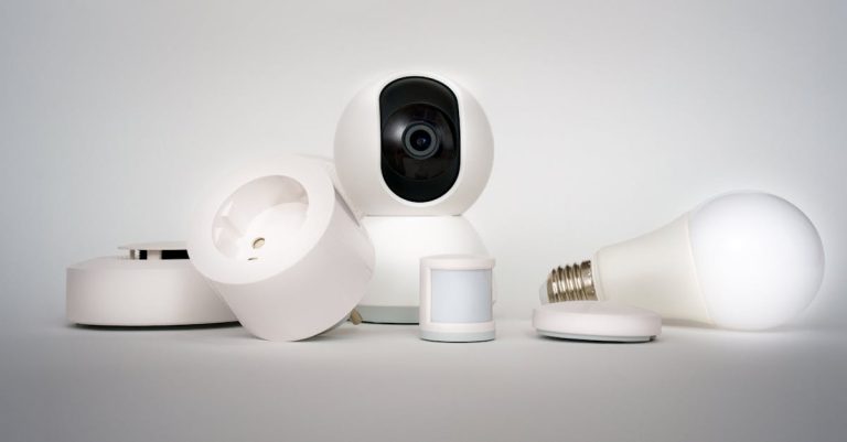 découvrez l'importance des détecteurs de fumée pour sécuriser votre maison. protégez votre famille et vos biens en choisissant le bon modèle et en comprenant leur fonctionnement.