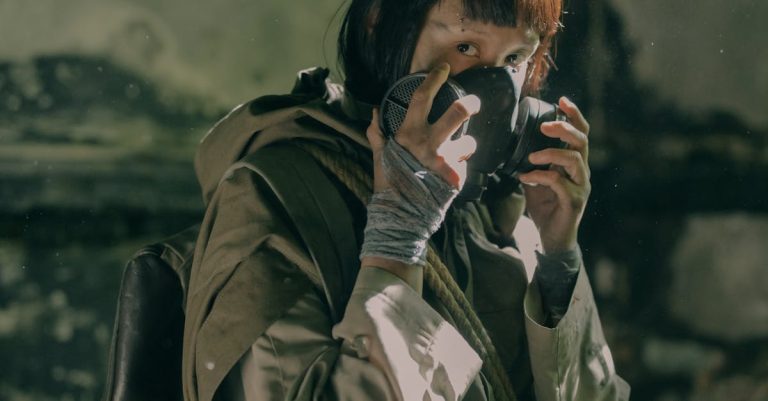 découvrez le monde fascinant des stalkers, un thème captivant explorant les motivations, les méthodes et les conséquences de ce phénomène intrigant. plongez dans une analyse approfondie des comportements obsessionnels et des dynamiques relationnelles, et apprenez à reconnaître les signes d'un stalking. informations, conseils et réflexions sur la sécurité personnelle et la prévention.