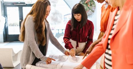 découvrez le papier calque, un incontournable pour vos projets artistiques et techniques. idéal pour le dessin, le transfert d'images et le travail de précision, le papier calque vous aide à réaliser vos idées avec clarté et finesse. explorez nos différentes gammes et donnez vie à vos créations avec cet outil polyvalent.