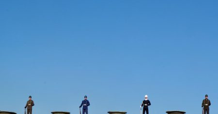 découvrez tout sur la saisie par huissier : processus, droits et recours. informez-vous sur les implications légales et comment gérer ces situations délicates.