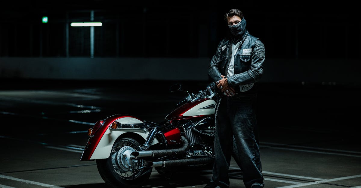 découvrez notre collection de bandanas tendance, parfaits pour ajouter une touche unique à votre style. que ce soit pour un look décontracté ou pour renforcer votre outfit, nos bandanas sont disponibles dans une variété de couleurs et motifs. faites preuve de créativité et exprimez votre personnalité avec nos accessoires incontournables !