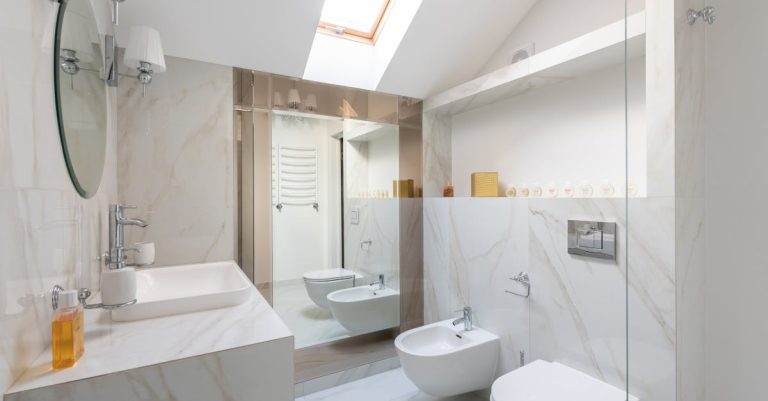 découvrez les avantages du bidet, un dispositif de salle de bain qui améliore l'hygiène personnelle et le confort. explorez différents modèles et conseils d'installation pour transformer votre expérience quotidienne.