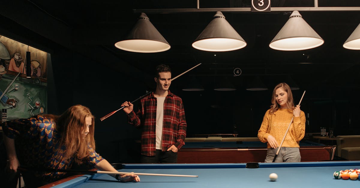 découvrez l'univers passionnant du billard, un jeu de précision et de stratégie. apprenez les différentes variantes, des astuces pour améliorer votre technique et les équipements indispensables pour profiter pleinement de ce loisir captivant.