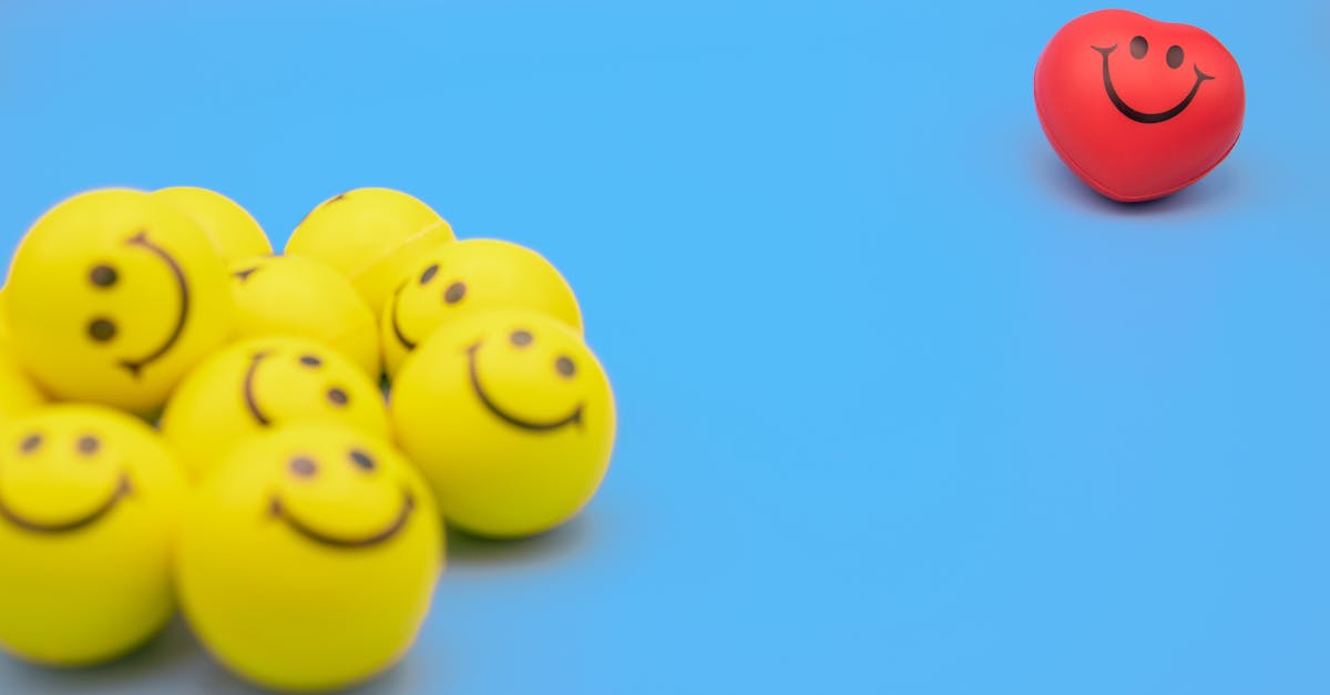 découvrez la signification du cœur bleu emoji, son utilisation dans la communication moderne et comment il symbolise l'amour, l'amitié et le soutien.