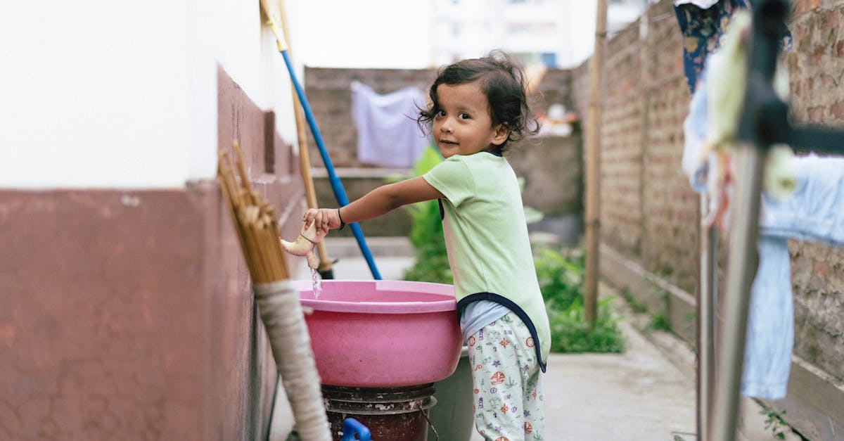 découvrez les meilleures techniques et astuces pour ouvrir une boîte de conserve facilement et en toute sécurité. apprenez à utiliser les ouvre-boîtes traditionnels et les modèles modernes, tout en explorant des conseils pratiques pour éviter les accidents dans votre cuisine.