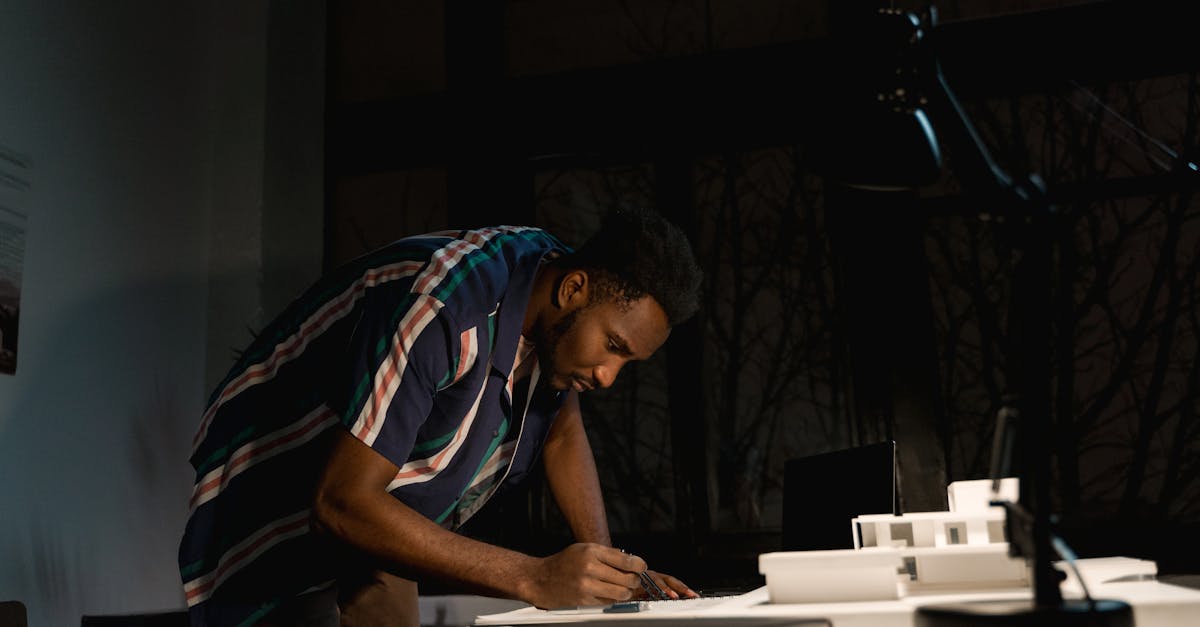 découvrez tout sur les centimètres, une unité de mesure essentielle du système métrique. explorez son utilisation dans divers domaines, des sciences aux travaux manuels, et apprenez comment convertir des centimètres en d'autres unités. parfait pour les étudiants et les professionnels.