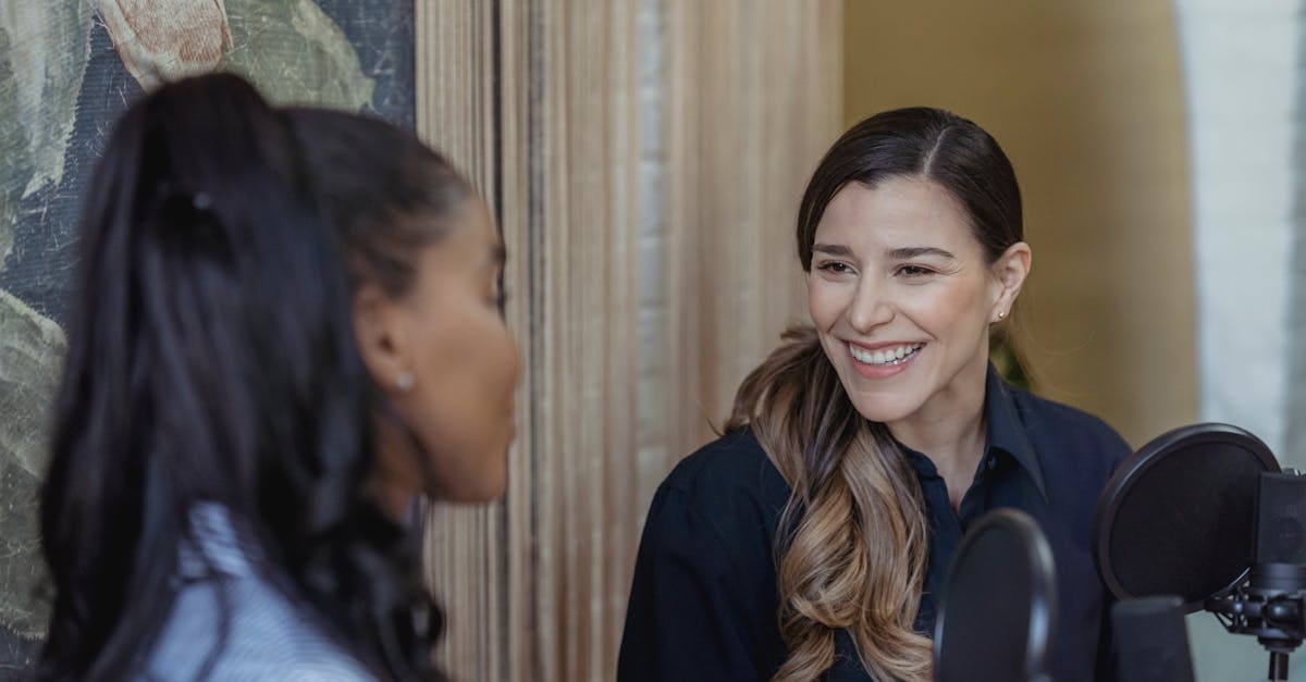 découvrez des idées de conversation captivantes pour briser la glace et animer vos échanges. que ce soit pour des rencontres, des soirées entre amis ou des événements professionnels, ces amorces de conversation vous aideront à engager des discussions intéressantes et mémorables.