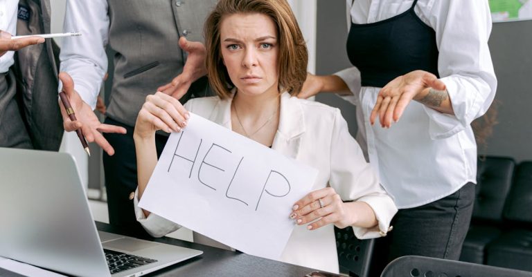 découvrez le concept de 'demanding', une exploration des exigences élevées dans divers domaines de la vie, que ce soit au travail, en éducation ou dans les relations personnelles. apprenez à gérer la pression et à transformer les défis en opportunités de croissance.