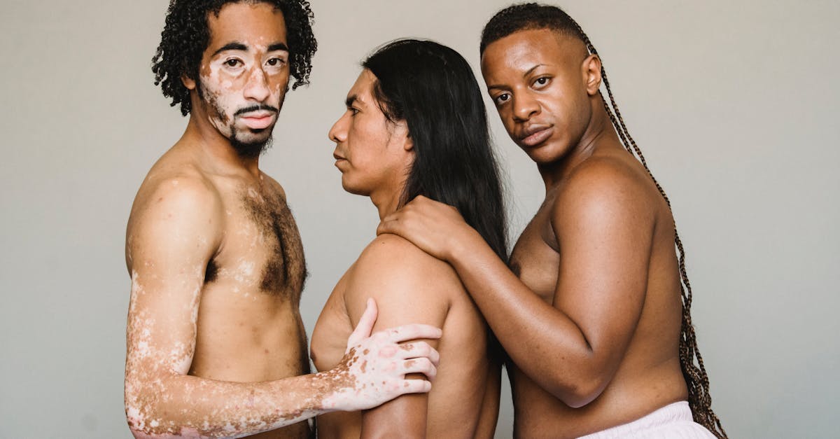 découvrez les différences de genre chez les canards : apprenez à distinguer les mâles et les femelles, leurs comportements, leurs caractéristiques physiques et leur rôle dans la reproduction.