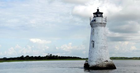 découvrez notre guide complet pour dessiner la tour eiffel ! que vous soyez débutant ou artiste confirmé, suivez nos étapes détaillées et conseils pour réaliser un dessin époustouflant de ce monument emblématique de paris.