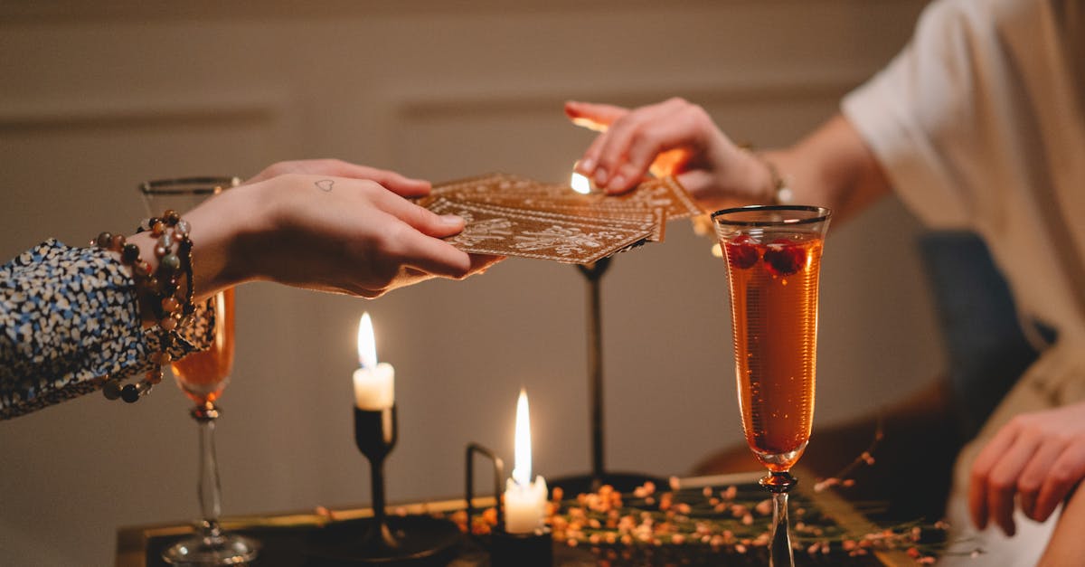 découvrez comment utiliser la table d'enchantement pour améliorer vos objets dans minecraft. apprenez les recettes, les niveaux d'enchantement et les astuces pour maximiser vos enchantements et devenir un maître enchanteur.