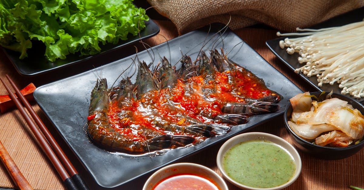 découvrez les champignons enoki, ces délicates variétés japonaises au goût subtil et à la texture croquante. parfaits pour agrémenter vos plats, ils apportent une touche d'originalité à vos recettes. explorez les bienfaits nutritionnels et les façons de les cuisiner dans votre cuisine.