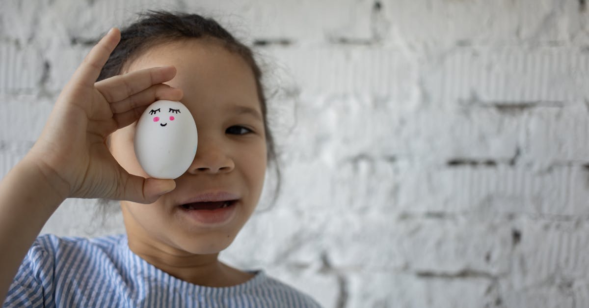 découvrez l'art du dessin de visage avec nos conseils, techniques et astuces. apprenez à capturer les expressions et les traits du visage en un rien de temps, que vous soyez débutant ou artiste confirmé.