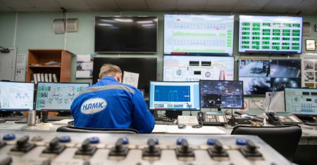 découvrez l'importance du monitoring fœtal pour assurer la santé et le bien-être de votre bébé pendant la grossesse. apprenez les différentes techniques utilisées, les indicateurs de santé à surveiller et comment cette pratique contribue à un accouchement serein.