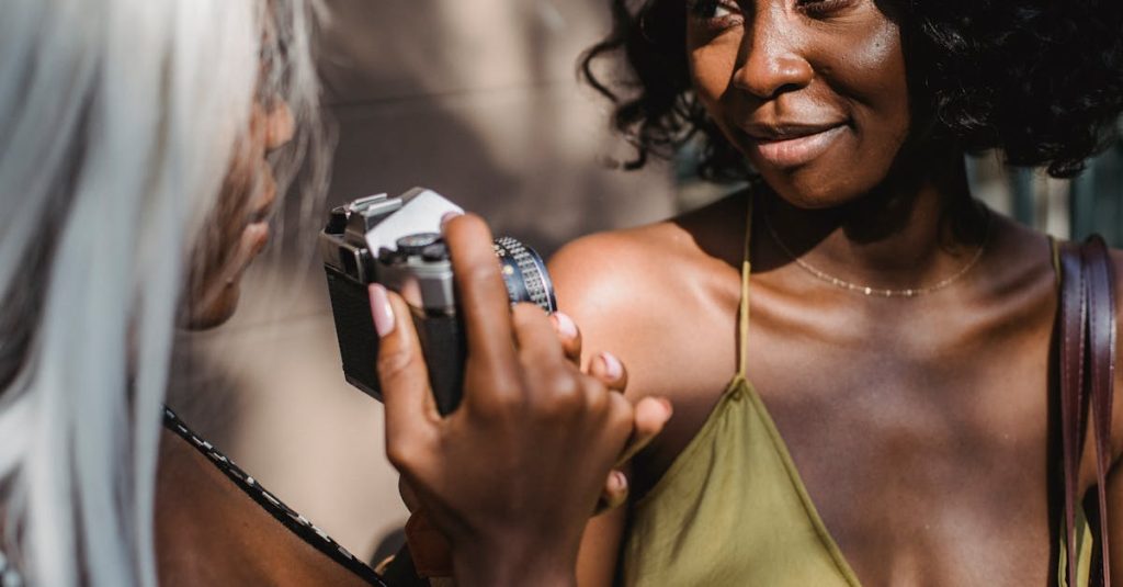 découvrez des conseils précieux pour entretenir et renforcer vos amitiés. apprenez à mieux communiquer, à gérer les conflits et à créer des souvenirs inoubliables avec vos amis.