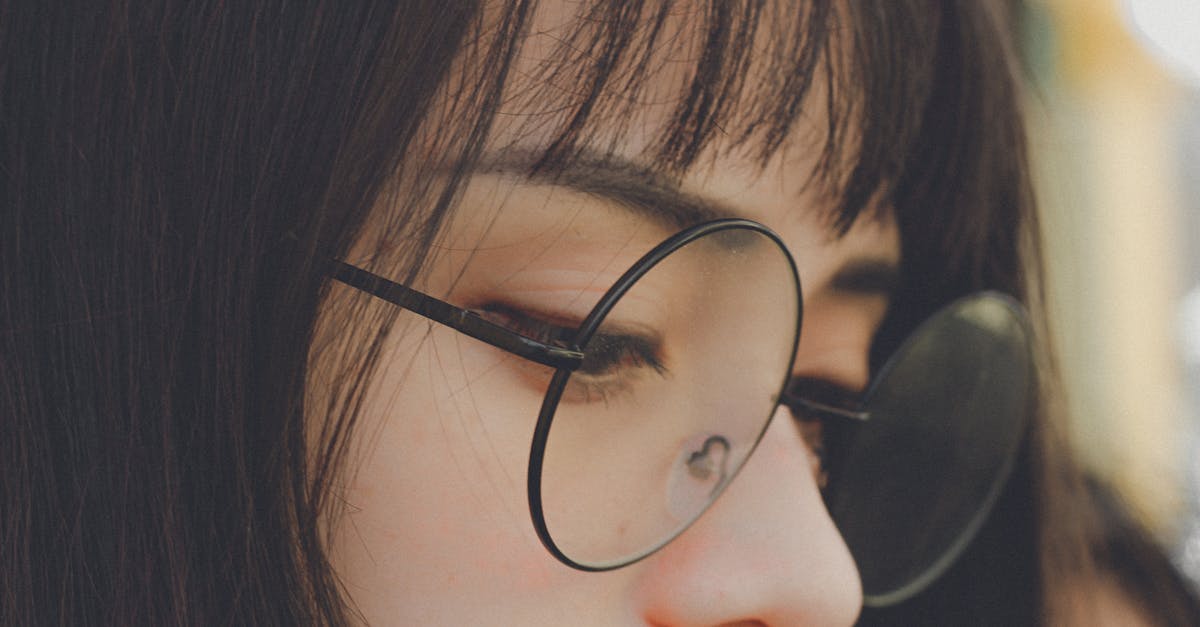 découvrez l'univers captivant de fringe, la série culte qui mêle science-fiction, mystère et enquêtes paranormales. rejoignez une équipe d'agents spéciaux alors qu'ils explorent des événements inexpliqués et des réalités alternées. plongez dans des intrigues fascinantes et des personnages intrigants qui défient les lois de la nature.