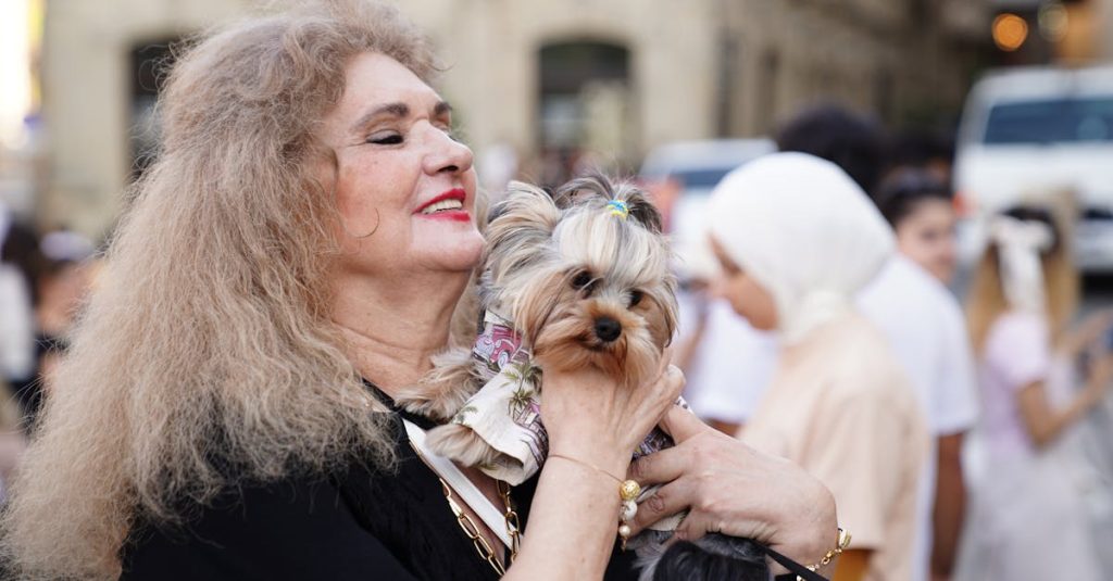 Guide pratique : Les étapes pour réaliser une frange parfaite découvrez l'univers captivant de 'fringe', une série télévisée mêlant science-fiction, mystère et aventure. suivez l'équipe de chercheurs qui explore des phénomènes inexplicables et des dimensions parallèles, tout en révélant des secrets enfouis. plongez dans des intrigues palpitantes et des rebondissements inattendus dans cette série incontournable.