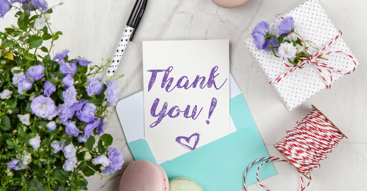 découvrez comment dire bonjour et créer des liens à travers des salutations diverses. apprenez les différentes manières de saluer les gens en français et enrichissez vos interactions sociales.