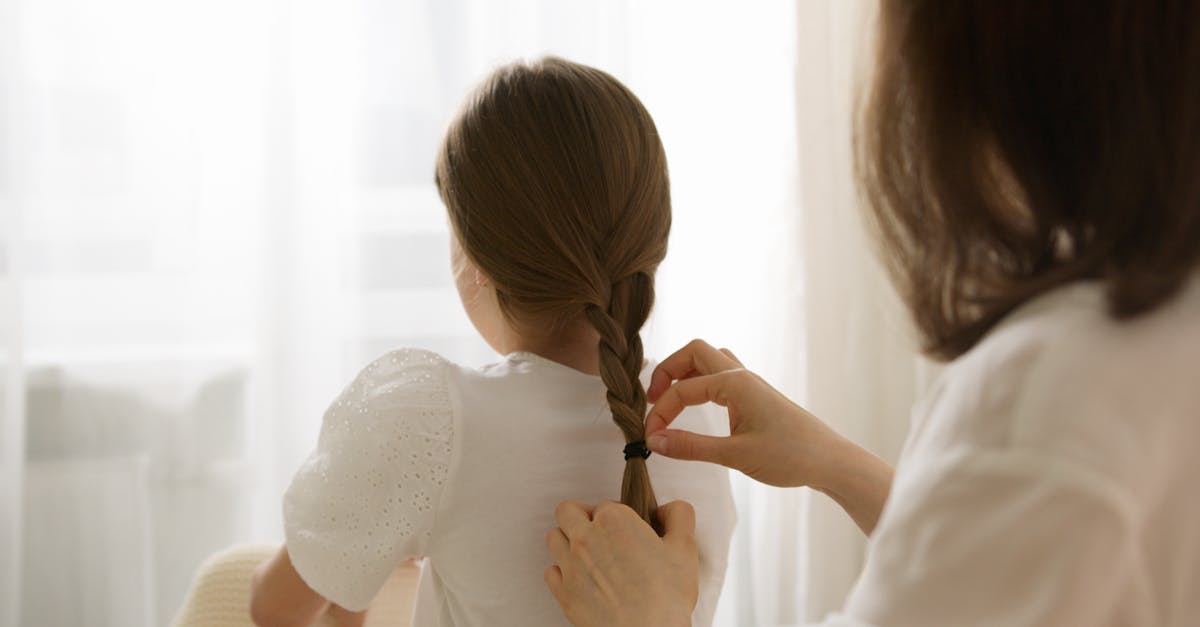 découvrez l'art de la tresse de cheveux avec nos techniques innovantes et styles variés. que vous souhaitiez une coiffure traditionnelle ou moderne, nos experts en tressage vous guident à travers des astuces et des inspirations pour sublimer votre look.