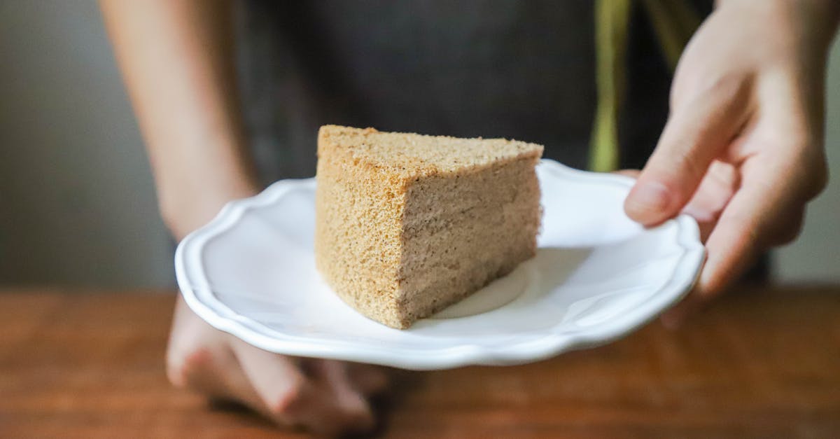 découvrez nos délicieuses recettes de gâteaux faits maison, idéales pour toutes les occasions. apprenez à préparer des douceurs irrésistibles avec des ingrédients frais et naturels, et régalez vos invités avec des créations pâtissières uniques.