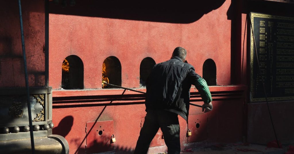 découvrez la signification et l'importance de la prière du maghreb, un moment clé de la journée pour les musulmans. apprenez comment et pourquoi cette prière joue un rôle essentiel dans la spiritualité et la routine quotidienne.