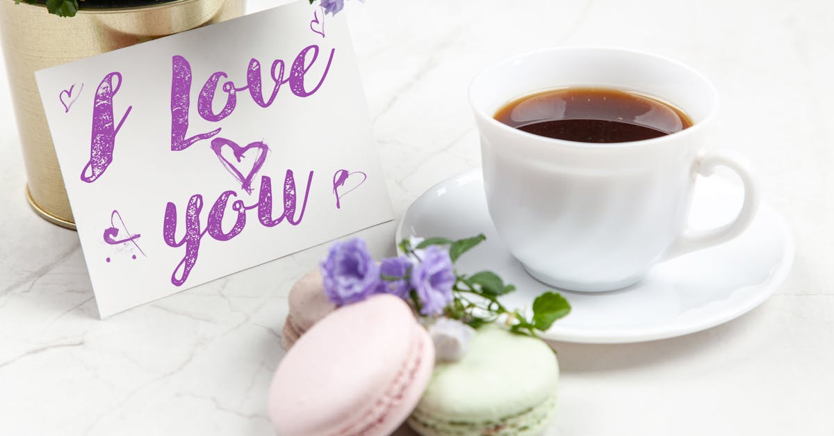 découvrez des messages et idées inspirantes pour des salutations matinales qui égayeront vos journées. commencez chaque matin avec énergie et positivité grâce à nos astuces de greetings adaptés à toutes les occasions.