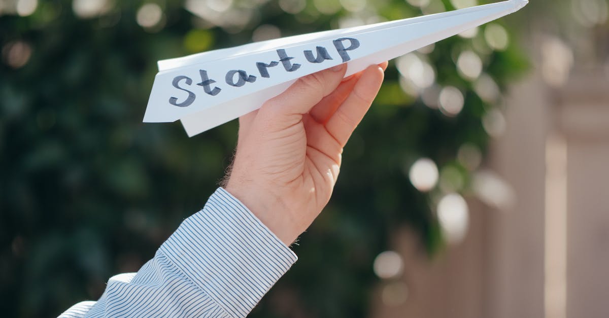 découvrez l'art fascinant de l'origami, où chaque pli de papier se transforme en une œuvre d'art délicate. apprenez les techniques de base, explorez des modèles variés et laissez libre cours à votre créativité tout en vous relaxant grâce à cette activité manuelle apaisante.