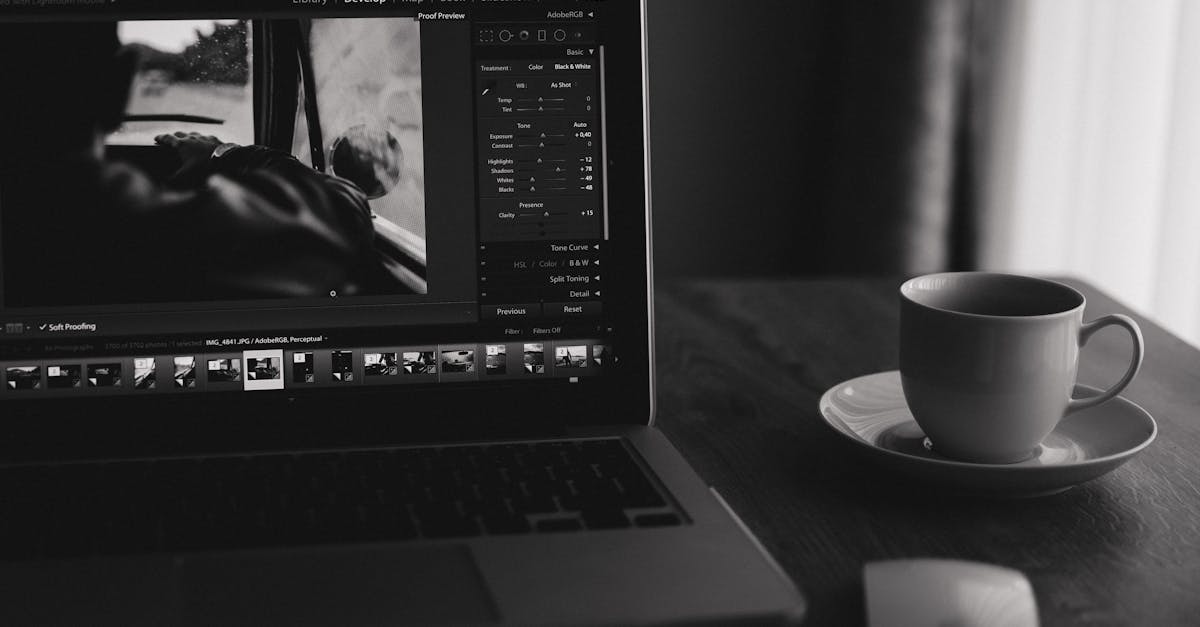 découvrez notre sélection d'écrans de haute qualité adaptés à tous vos besoins. que ce soit pour le travail, le jeu ou le divertissement, trouvez l'écran parfait qui allie performance et design.