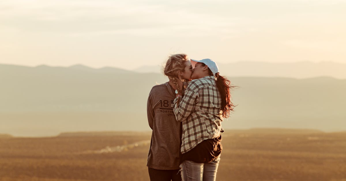 découvrez comment sexer vos guppies avec précision grâce à notre guide complet. apprenez à identifier les mâles et les femelles pour optimiser votre élevage et profiter d'une aquariophilie réussie.