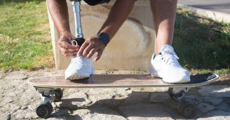 découvrez l'art du laçage de chaussures : des techniques variées pour personnaliser et sécuriser vos chaussures avec style. que vous soyez à la recherche de conseils pratiques ou d'inspiration créative, explorez nos astuces pour un laçage parfait qui allie confort et esthétique.