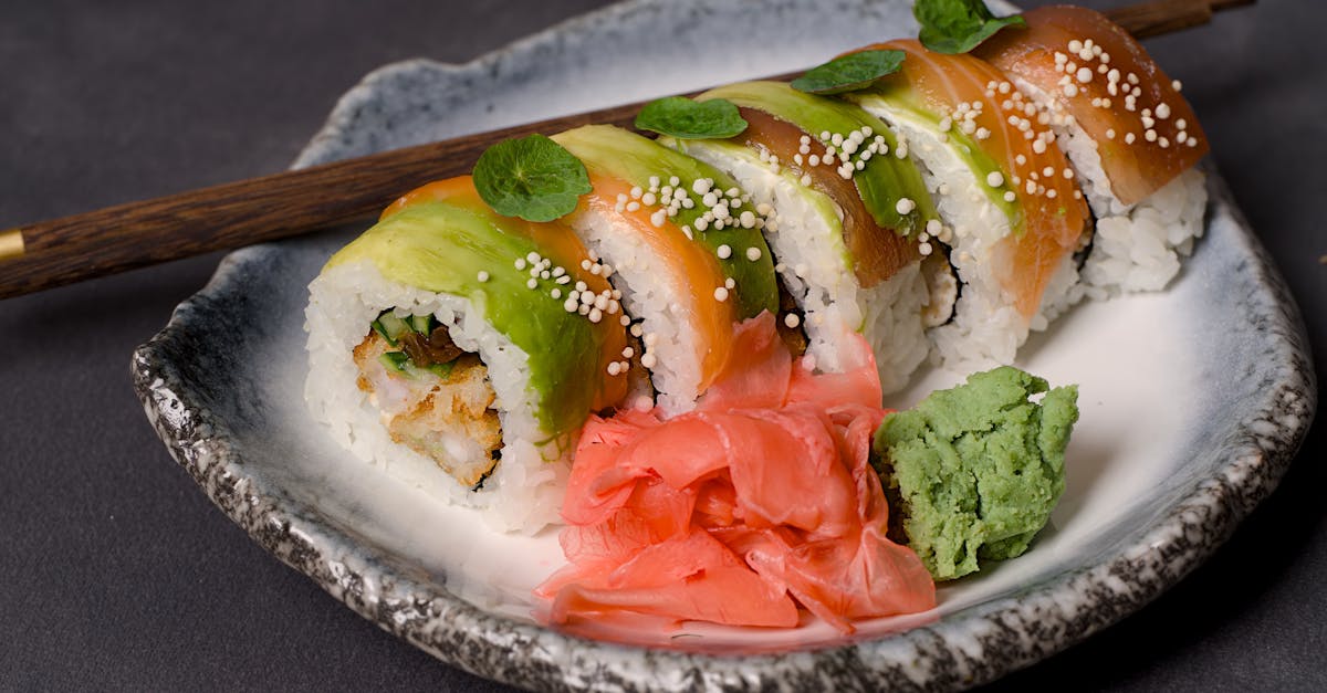 découvrez l'art du sushi rolling et apprenez à créer vos propres rouleaux de sushi savoureux avec des ingrédients frais. parfait pour les amateurs de cuisine japonaise, ce guide vous propose des astuces, des recettes et des techniques pour maîtriser cette délicieuse tradition culinaire.