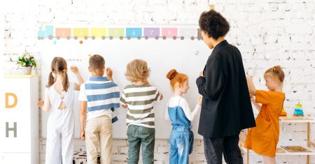 Guide pratique pour réaliser un dessin de train découvrez notre guide complet sur le dessin de trains, avec des astuces, techniques et inspirations pour créer des illustrations ferroviaires captivantes. que vous soyez débutant ou artiste confirmé, apprenez à capturer la puissance et la beauté des trains sur papier.