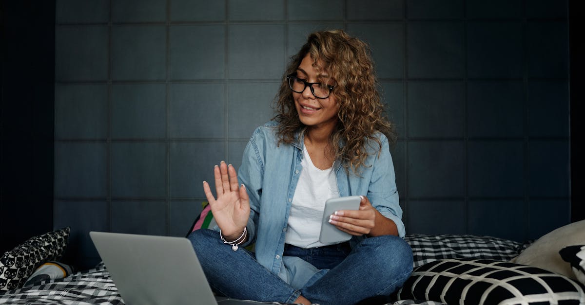 découvrez les meilleures offres de forfaits internet et mobiles adaptés à vos besoins : comparez les prix, les services inclus et trouvez le plan idéal pour rester connecté partout et à tout moment.