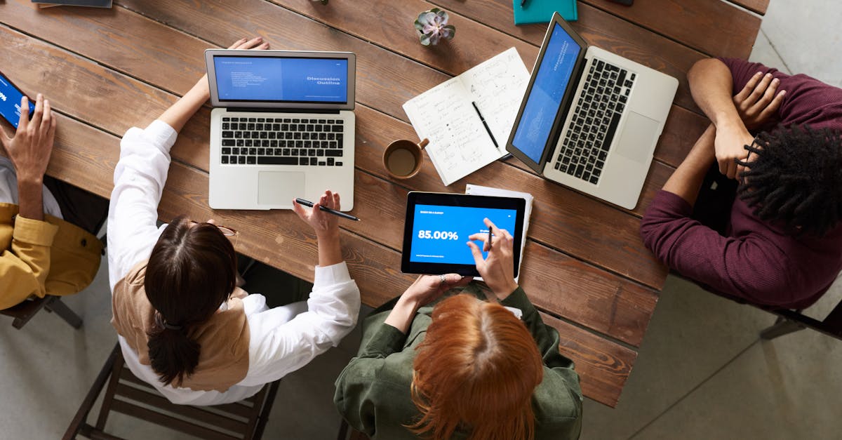 découvrez notre sélection de laptops performants adaptés à tous vos besoins : travail, études ou divertissement. comparez les meilleurs modèles, avis et conseils pour choisir l'ordinateur portable idéal.