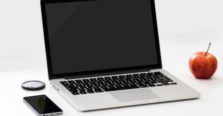 découvrez une large sélection de laptops performants pour le travail, les études et les loisirs. comparez les meilleurs ordinateurs portables, trouvez celui qui correspond à vos besoins et bénéficiez des dernières innovations technologiques.