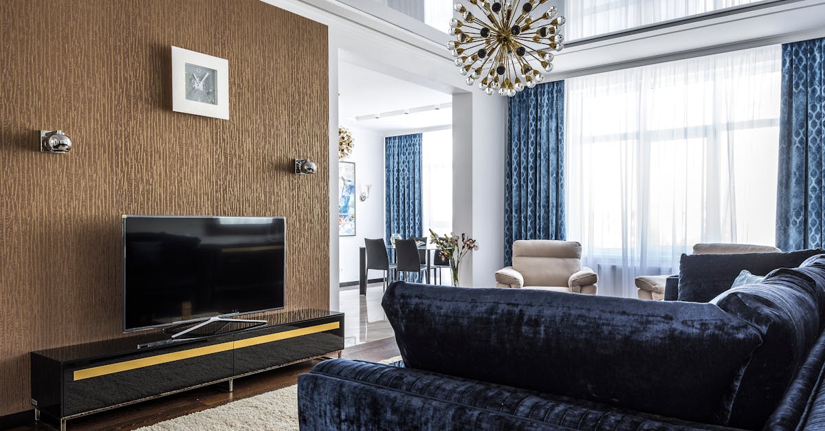 regardez la télévision en direct en ligne avec notre service live tv : accédez à vos chaînes favorites, actualités, sports et divertissements en streaming, où que vous soyez et à tout moment.