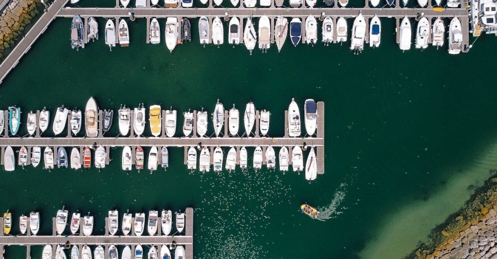 découvrez tout ce qu'il faut savoir sur le prix de l'eau : facteurs qui influencent les tarifs, conseils pour économiser et comparaisons selon votre région.