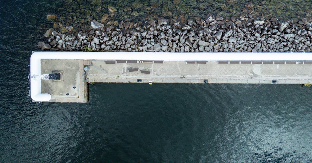 découvrez tout ce qu'il faut savoir sur le prix de l'eau : facteurs qui influencent son coût, comparaison des tarifs, conseils pour maîtriser votre facture et actualités sur la gestion de l'eau en france.