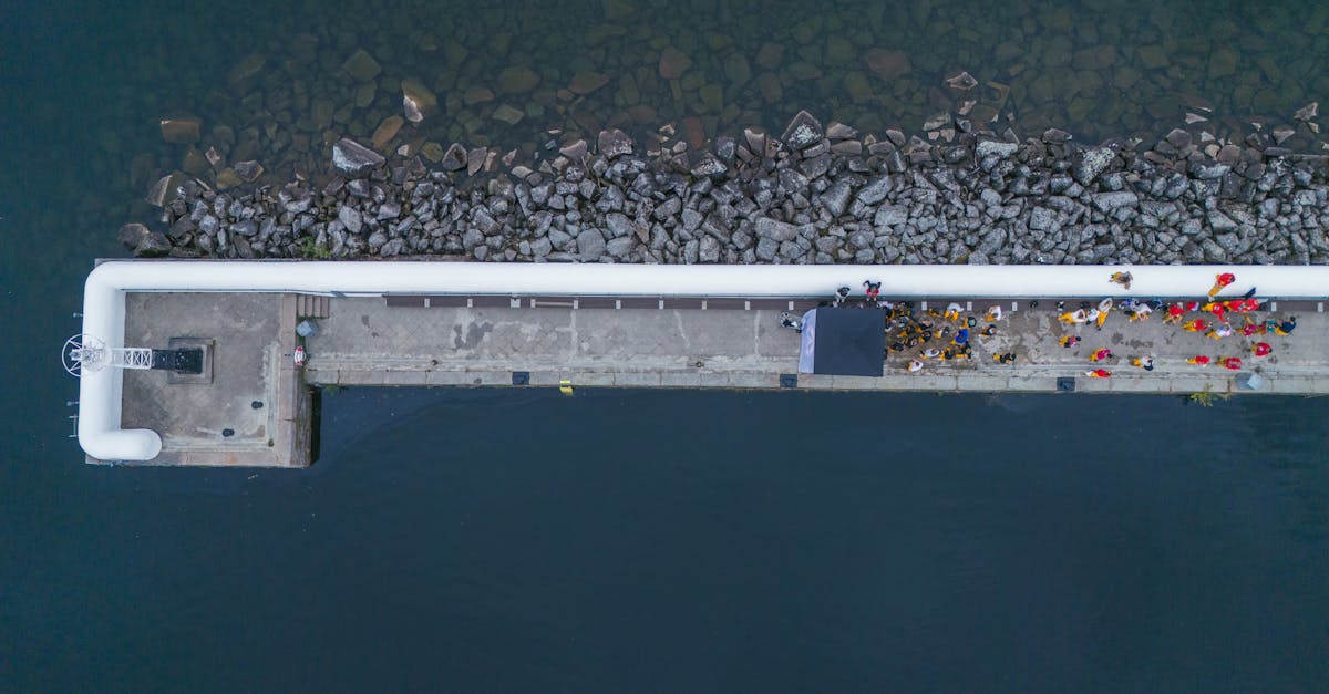 découvrez tout ce qu'il faut savoir sur le prix de l'eau : facteurs influençant le tarif, comparaison régionale, conseils pour réduire votre facture et impact sur votre budget.