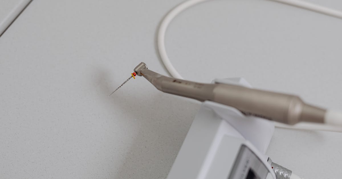 découvrez tout sur le remboursement en endodontie : procédures prises en charge, tarifs, démarches auprès de la sécurité sociale et complémentaires santé pour optimiser vos soins dentaires.