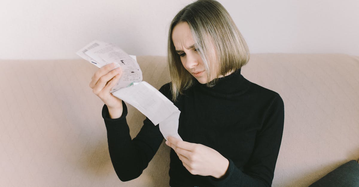 découvrez combien coûte une assurance habitation en france, quels sont les facteurs qui influencent son prix et des conseils pour économiser sur votre contrat d'assurance maison.