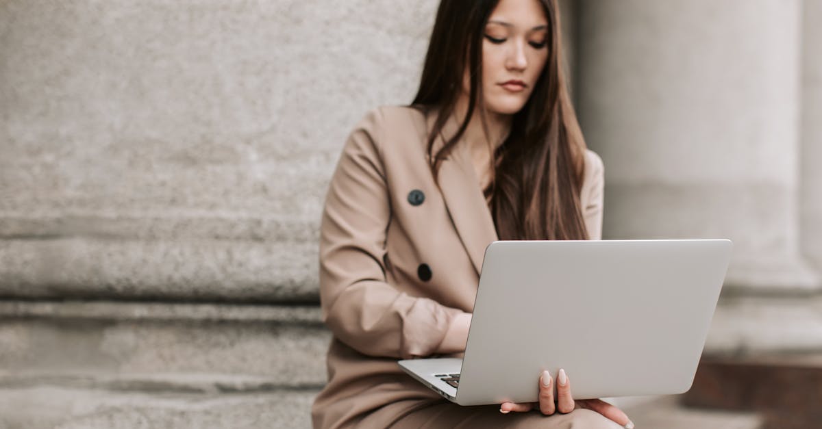 découvrez tout ce qu'il faut savoir sur l'accès à internet : technologies, avantages, solutions, et conseils pour rester connecté partout et en toute sécurité.