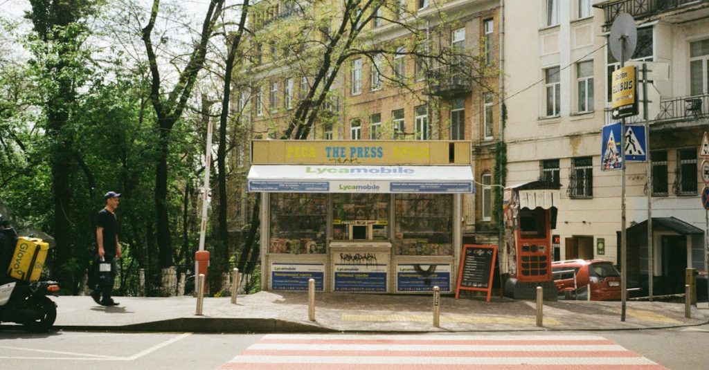 découvrez les offres mobiles de lycamobile : des forfaits sans engagement, appels internationaux à bas prix et couverture réseau fiable. profitez d'internet mobile et de la portabilité de numéro facilement.