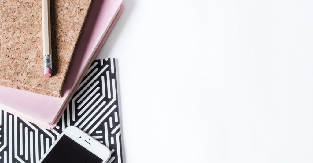 découvrez nos forfaits mobiles adaptés à vos besoins : appels, sms et internet illimités à petits prix. comparez et trouvez le meilleur plan mobile pour vous.