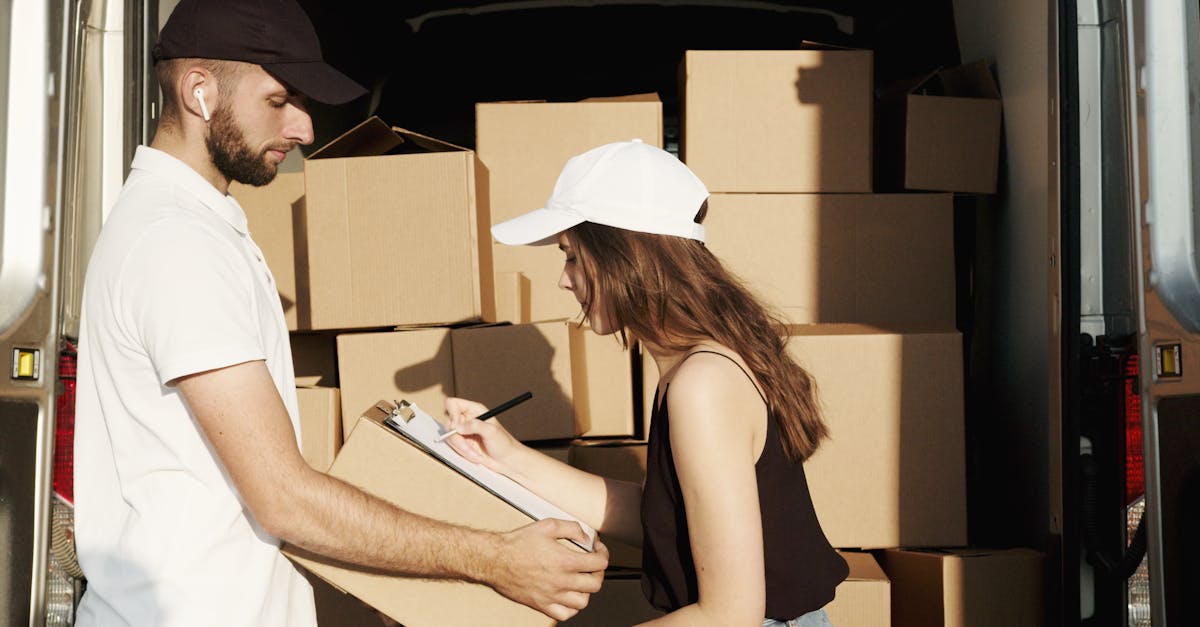 découvrez les forfaits sosh : des offres mobiles sans engagement à prix attractifs, avec appels, sms et internet inclus. choisissez la formule adaptée à vos besoins et profitez du réseau orange en toute liberté.